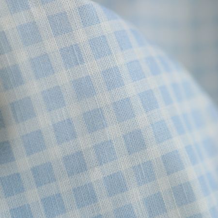 Paul - Tissu lin coton quadrillage 6mm blanc lait et bleu horizon Paul - Tissu lin coton quadrillage 6mm blanc lait et bleu horizon