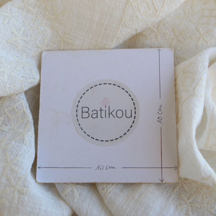 Gaze de coton BIO blanc lait broderie anglaise écru