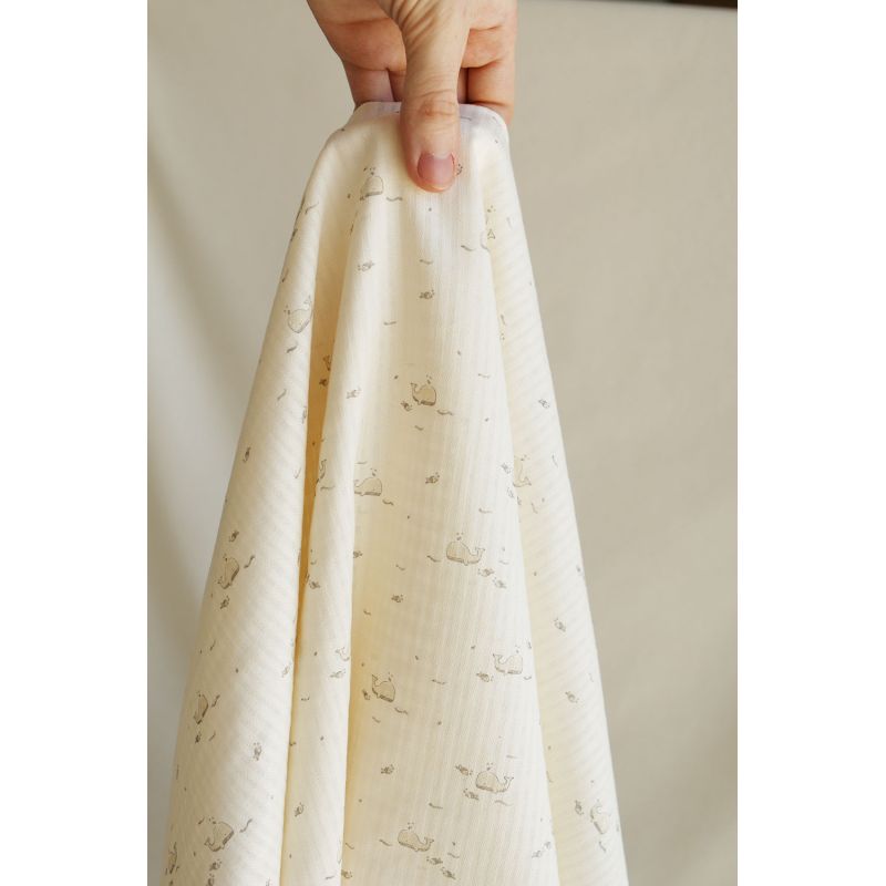 Moby - Seersucker / Coton gaufré doux écru motif marin baleine