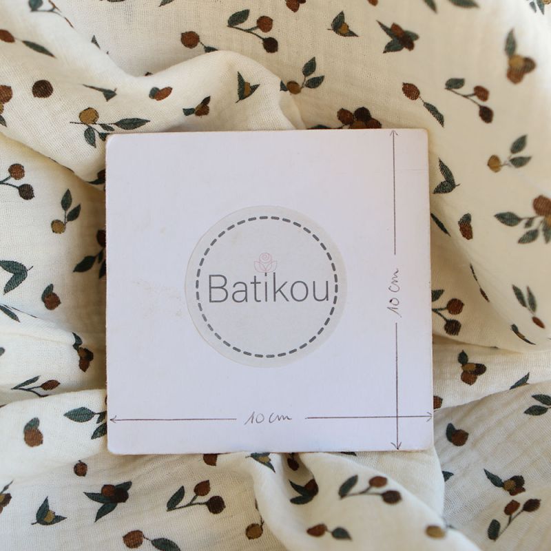 Hind - Double gaze de coton BIO écru motif exclusif baies coloris forêt