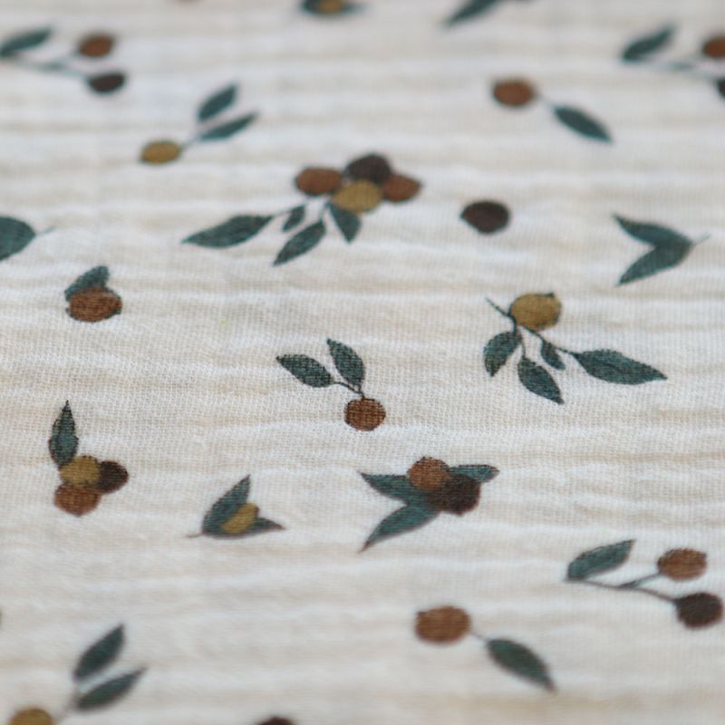 Hind - Double gaze de coton BIO écru motif exclusif baies coloris forêt