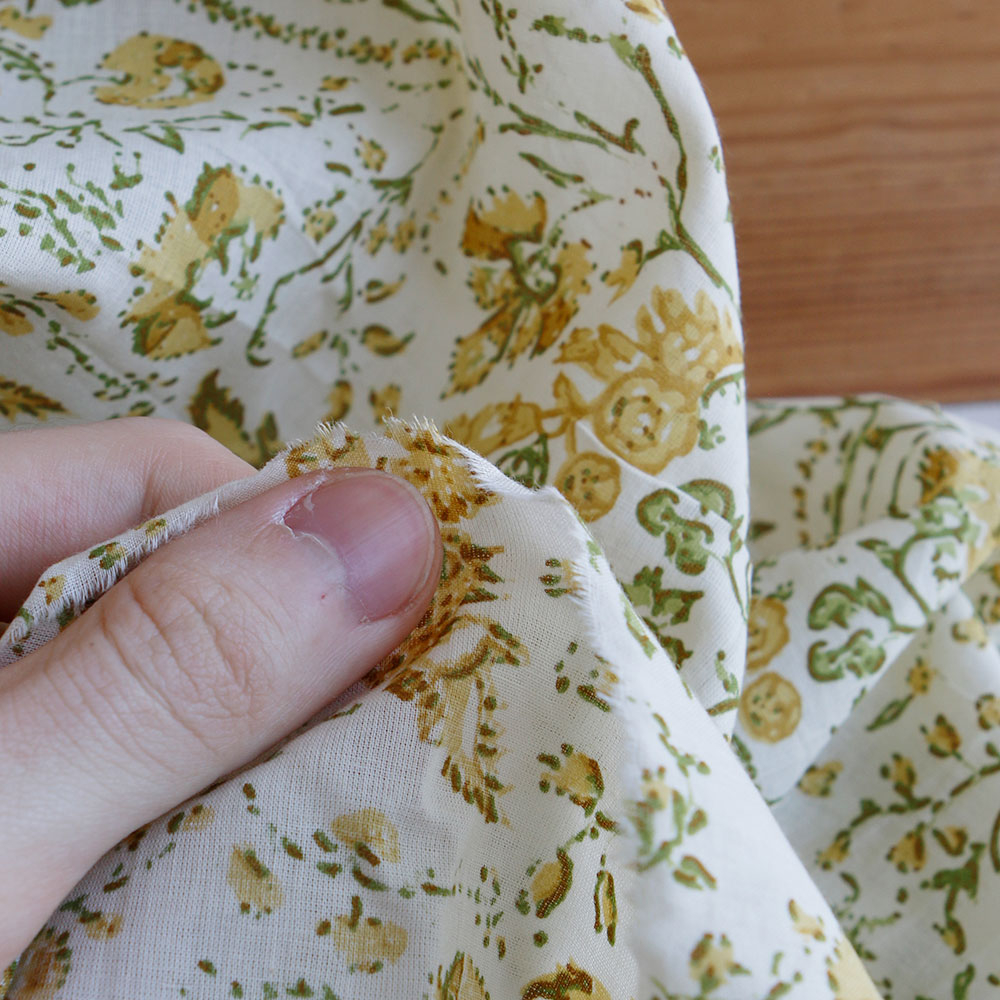 Karishma jaune - Tissu indien en coton imprimé main Hand Block Artisanal