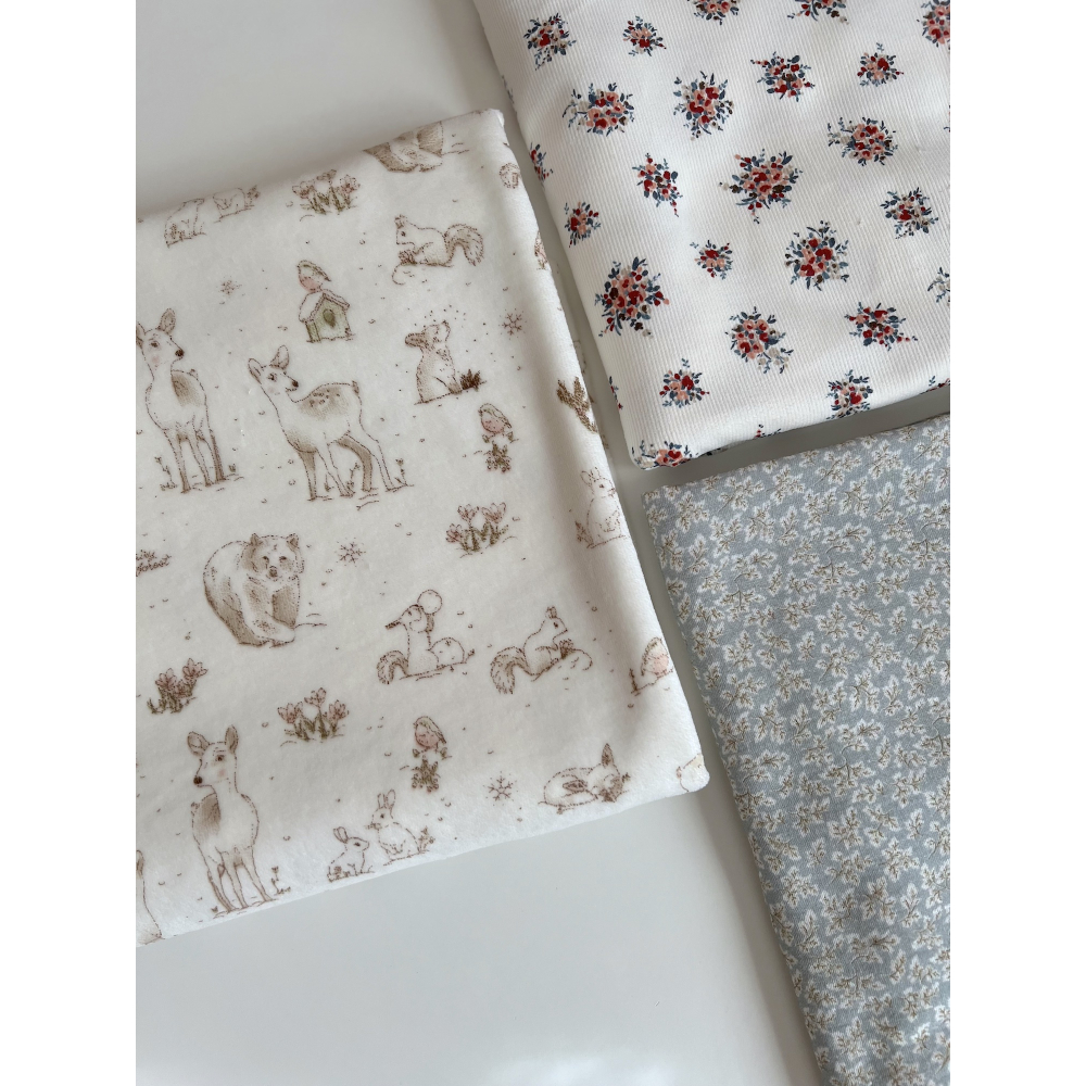 Robin - Velours de coton Nicky motif forêt tons beige Tissus issus de l'agriculture biologique  - 13