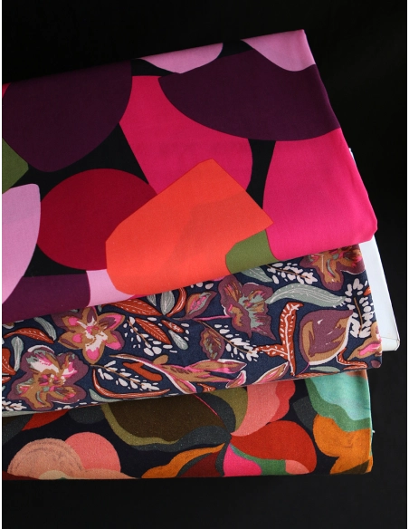 Fabiola - Viscose Ecovero imprimé graphique rose