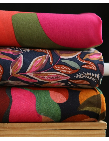 Fabiola - Viscose Ecovero imprimé graphique rose