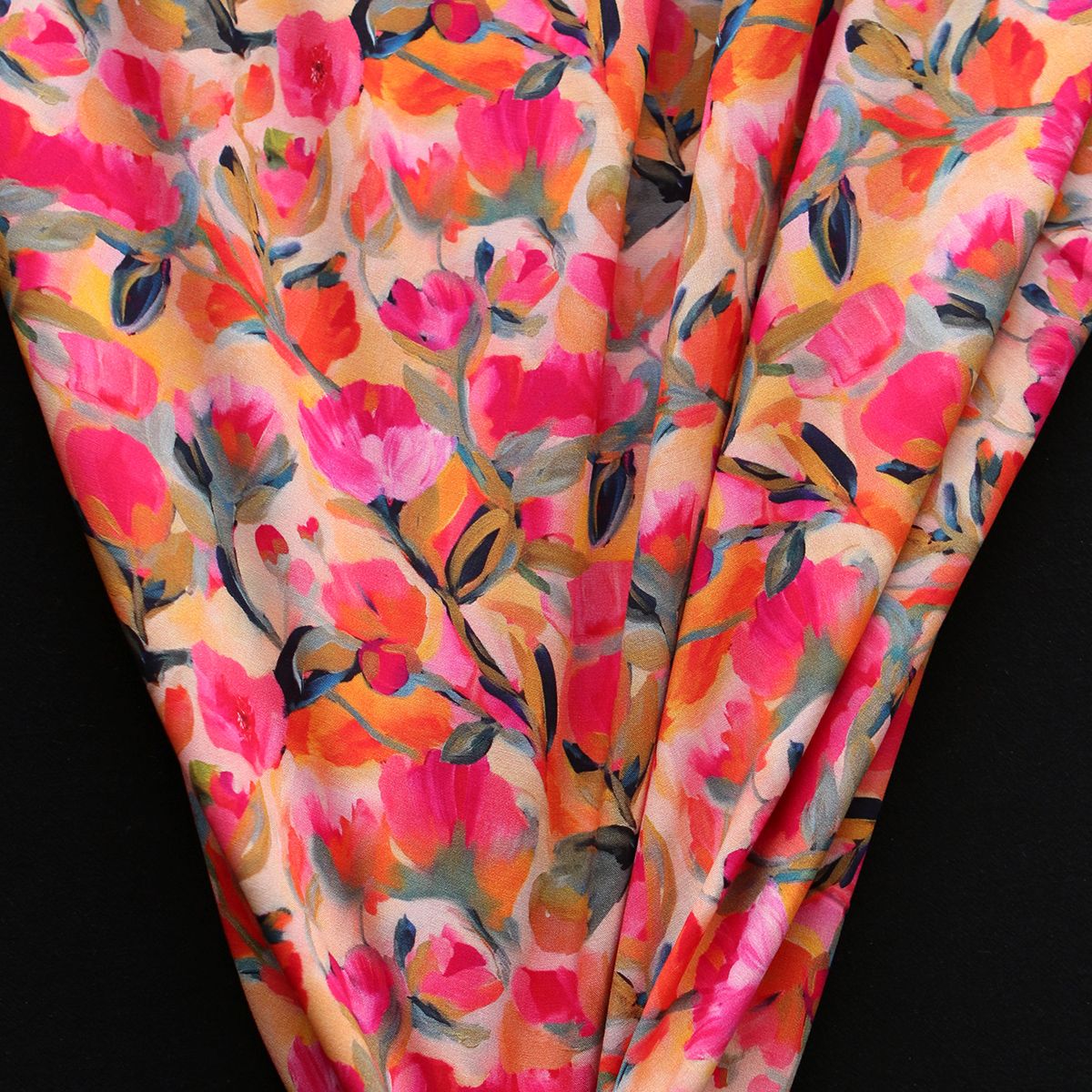 Fabiola - Viscose Ecovero imprimé fleuri orange / fuschia Fabiola - Viscose Ecovero imprimé fleuri orange / fuschia