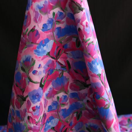 Fabiola - Viscose Ecovero imprimé fleuri purple Fabiola - Viscose Ecovero imprimé fleuri purple
