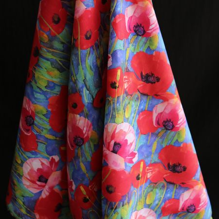 Poppies - Viscose Ecovero imprimé fleuri bleu Poppies - Viscose Ecovero imprimé fleuri bleu