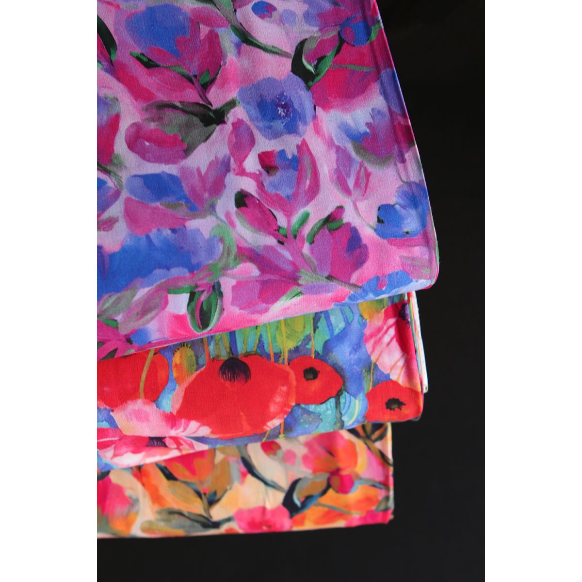 Poppies - Viscose Ecovero imprimé fleuri bleu Poppies - Viscose Ecovero imprimé fleuri bleu