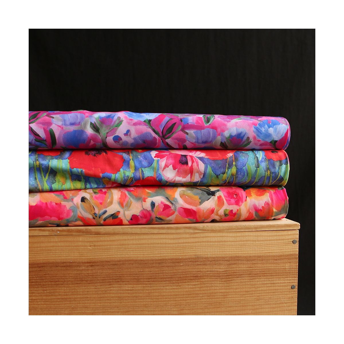 Poppies - Viscose Ecovero imprimé fleuri bleu Poppies - Viscose Ecovero imprimé fleuri bleu