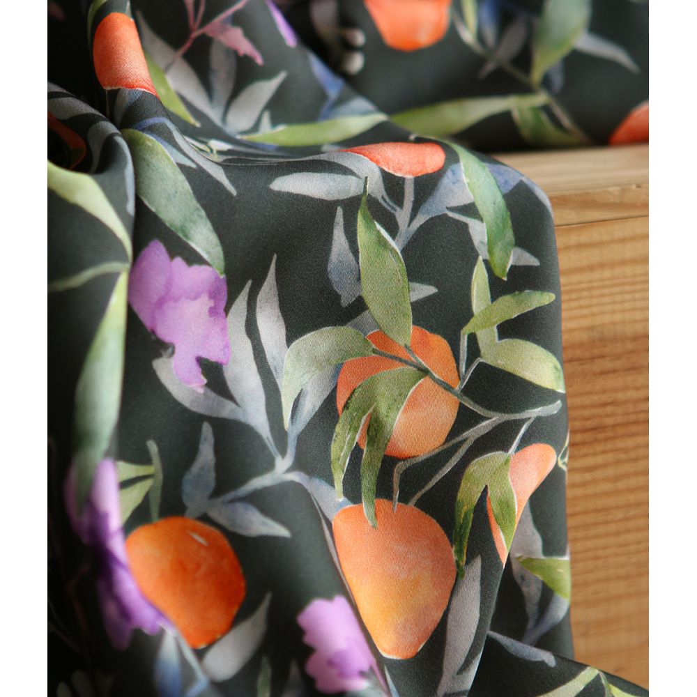 Neroli - Viscose satinée imprimé fleuri anthracite et orange