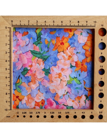 Cécile - Viscose satinée imprimé fleuri parme