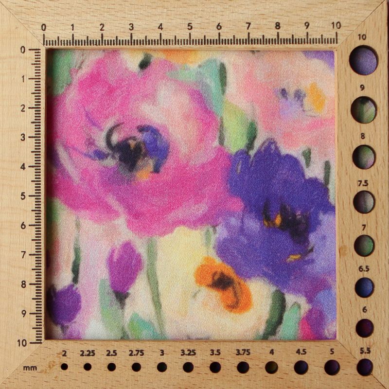 Emna - Viscose satinée imprimé fleuri parme