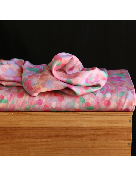 Rosine - Viscose satinée imprimé abstrait rose