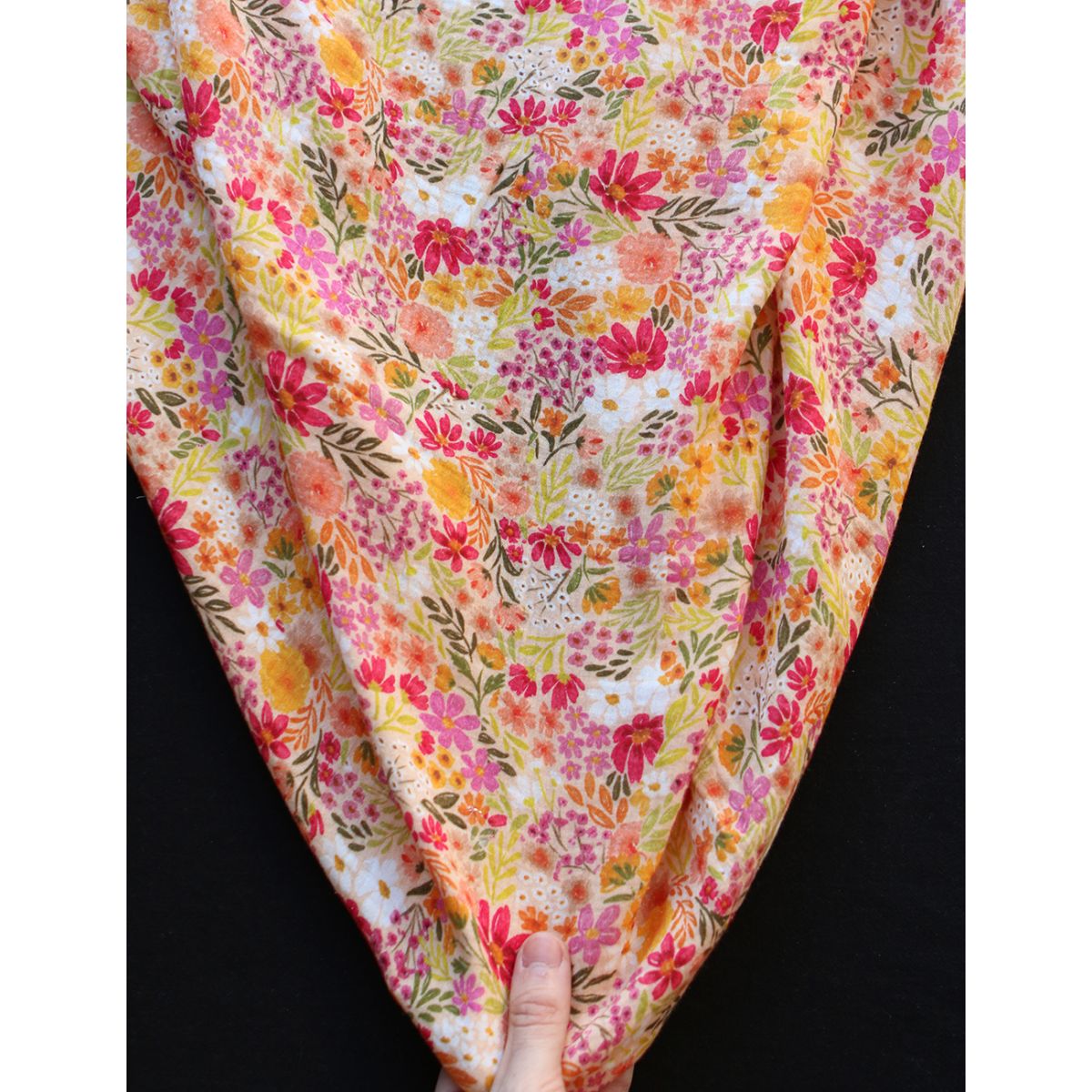 Irina - Double gaze de coton motif fleuri corail fruité