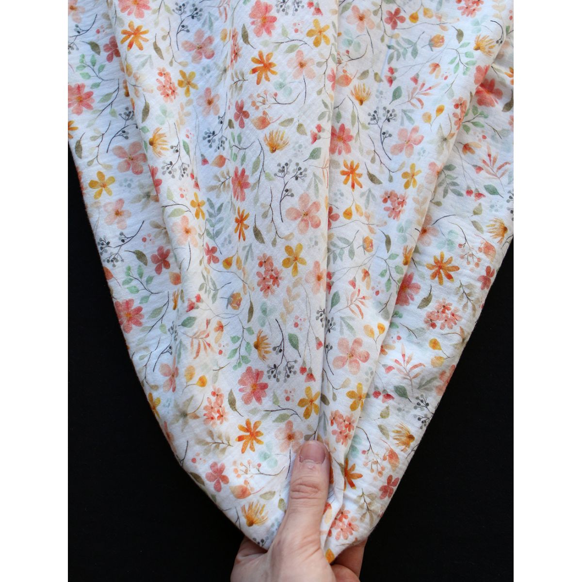 Azélie - Double gaze de coton motif fleuri corail et vert