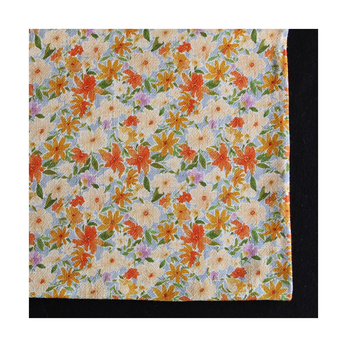 Crêpe lin et viscose imprimé fleuri orangé Crêpe lin et viscose imprimé fleuri orangé