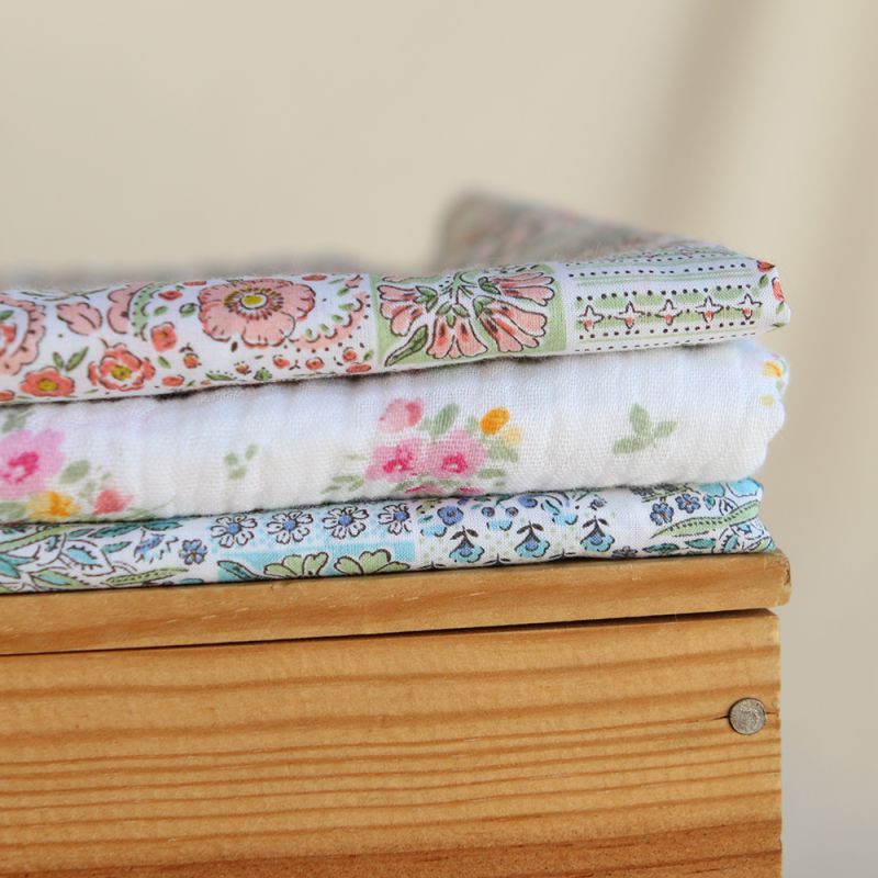 Isabelle - Batiste de coton à imprimé patchwork corail rosé