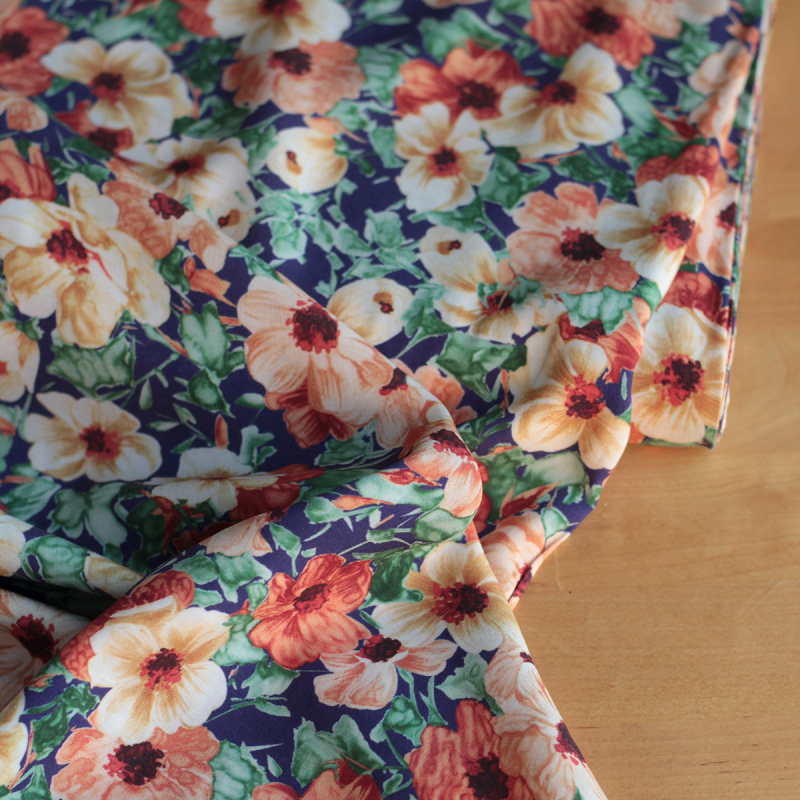 Florence - Viscose imprimée fleuri ocre Batikou - 1