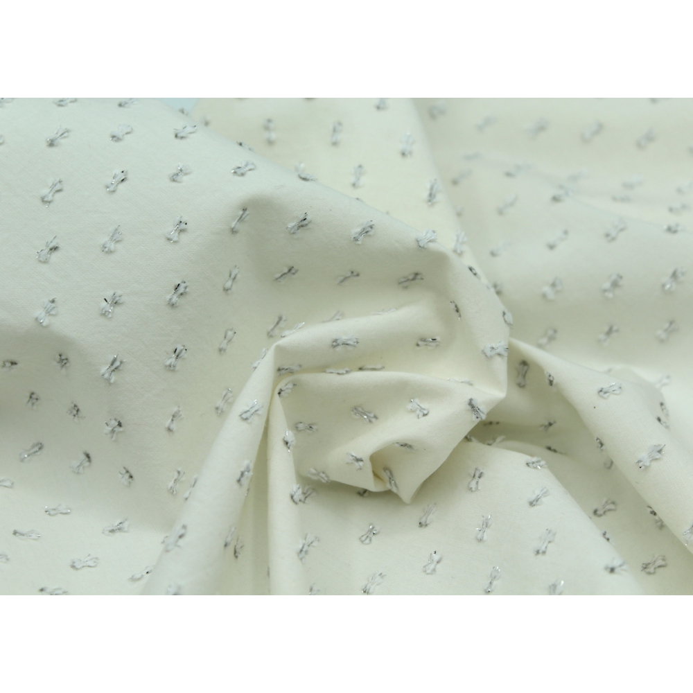 Popeline de coton écru plumetis argent