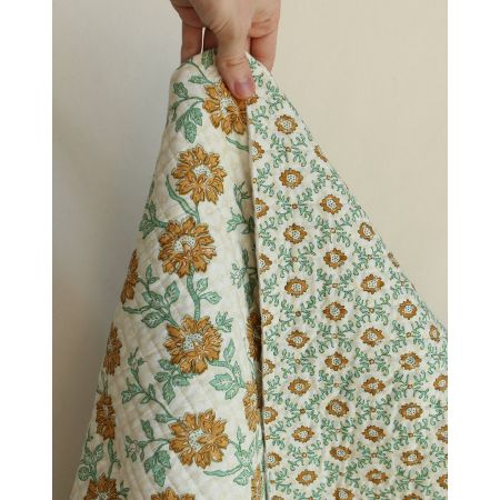 Jivan - Tissu indien matelassé double face coton hand block largeur 100cm Jivan - Tissu indien matelassé double face coton hand block largeur 100cm